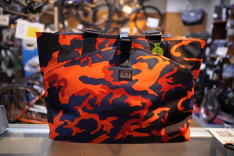 画像1: 【限定発売】BROMPTON   Tote Bag 20L Camo　　