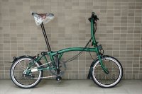 英国　BROMPTON 　レーシンググリーン　LOW ハンドル　6速（S6L）BLACK STYLE