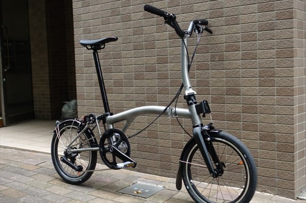 画像1: BROMPTON 　T-LINE　Mハンドル　４SPEED　（取り寄せ対応） (1)