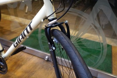 画像2: 2027先行　GIANT ESCAPE(エスケープ) X３　アイボリー