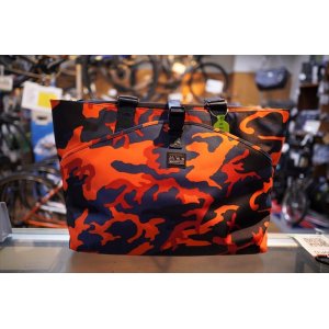 画像: 【限定発売】BROMPTON   Tote Bag 20L Camo　　