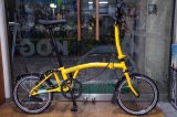 画像: 英国　BROMPTON 　バンブルビーイエロー　MID ハンドル　6速（M6L）BLACK STYLE