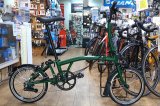 画像: 英国　BROMPTON 　レーシンググリーン　MID ハンドル　6速（M6L）BLACK STYLE